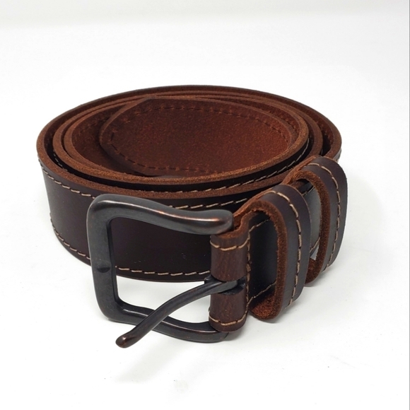 WRANGLER COCO BROWN LEATHER BELT TAN STITCHING PEWTER METAL BUCKLE MEN - Picture 1 of 12